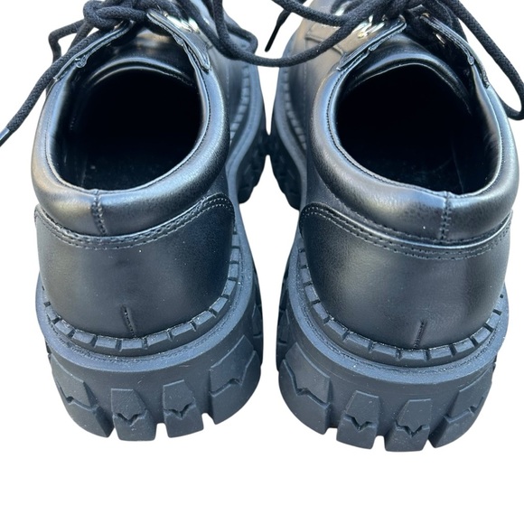 Dolls Kill Delia's Teen Craft Oxford Shoes 6 Goth Academia Lace Up Logo - Picture 7 of 13